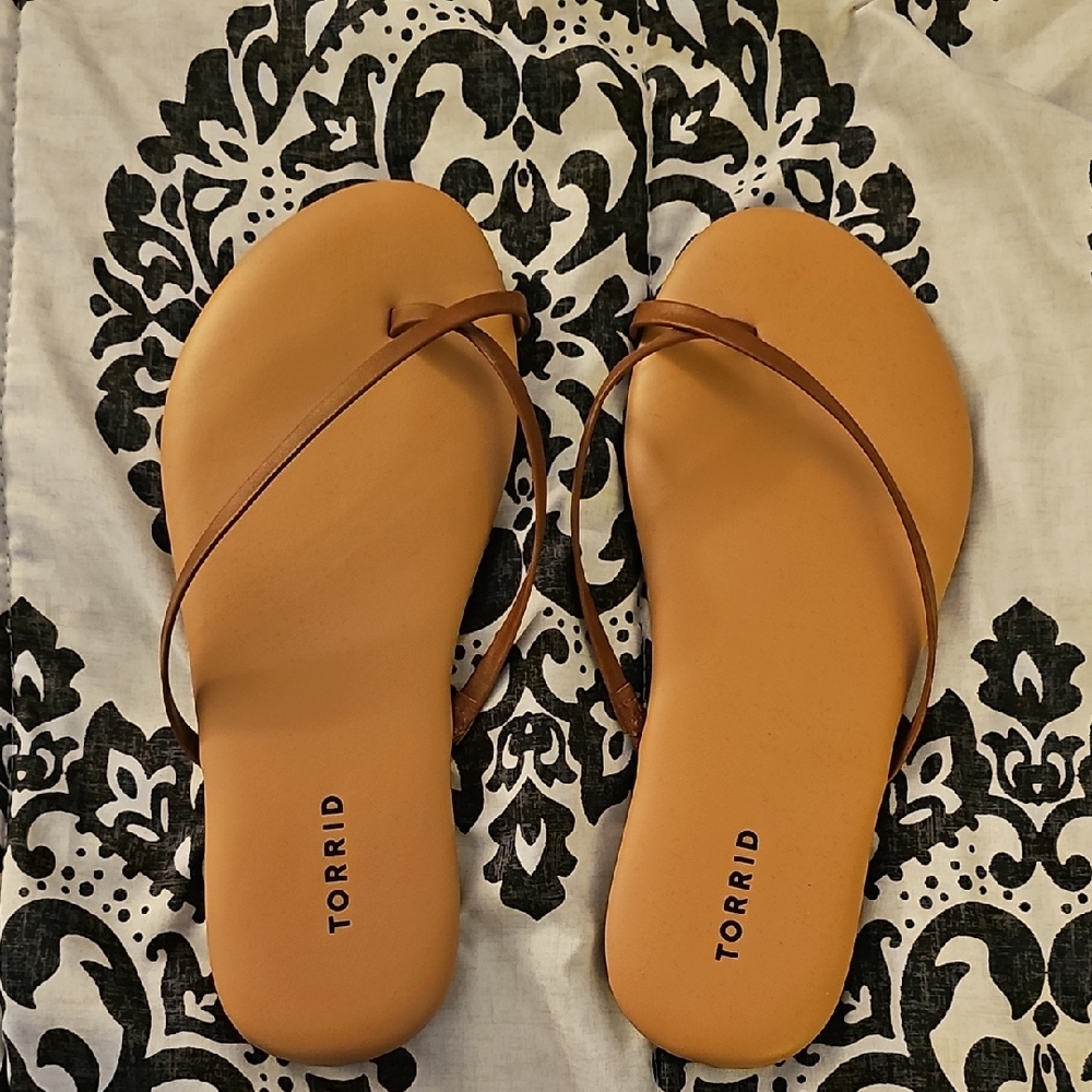 torrid Tan Footbed with Brown Strap Slide Sandals